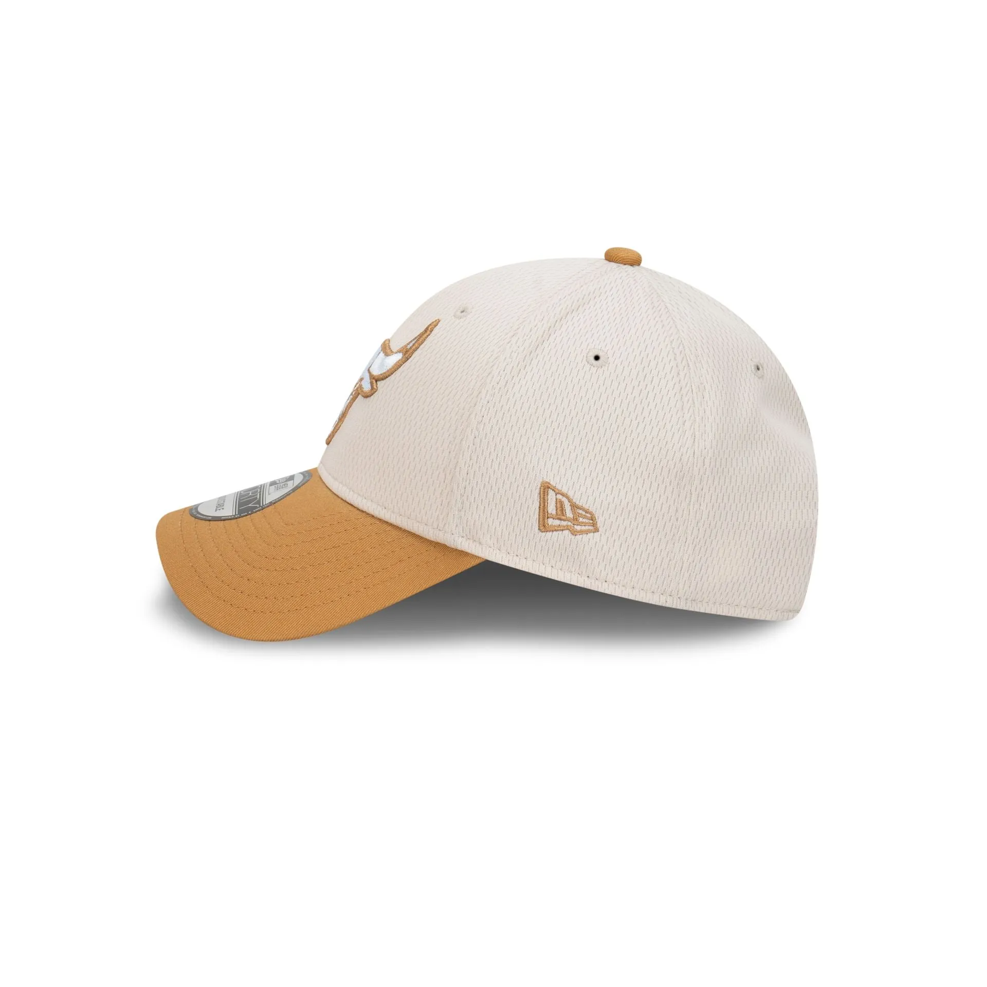 Chicago Bulls Dashmark Wheat Two-Tone 9FORTY Cloth Strap