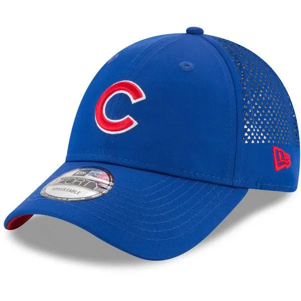 Chicago Cubs 9FORTY Perf Pivot 2 New Era Adjustable Hat