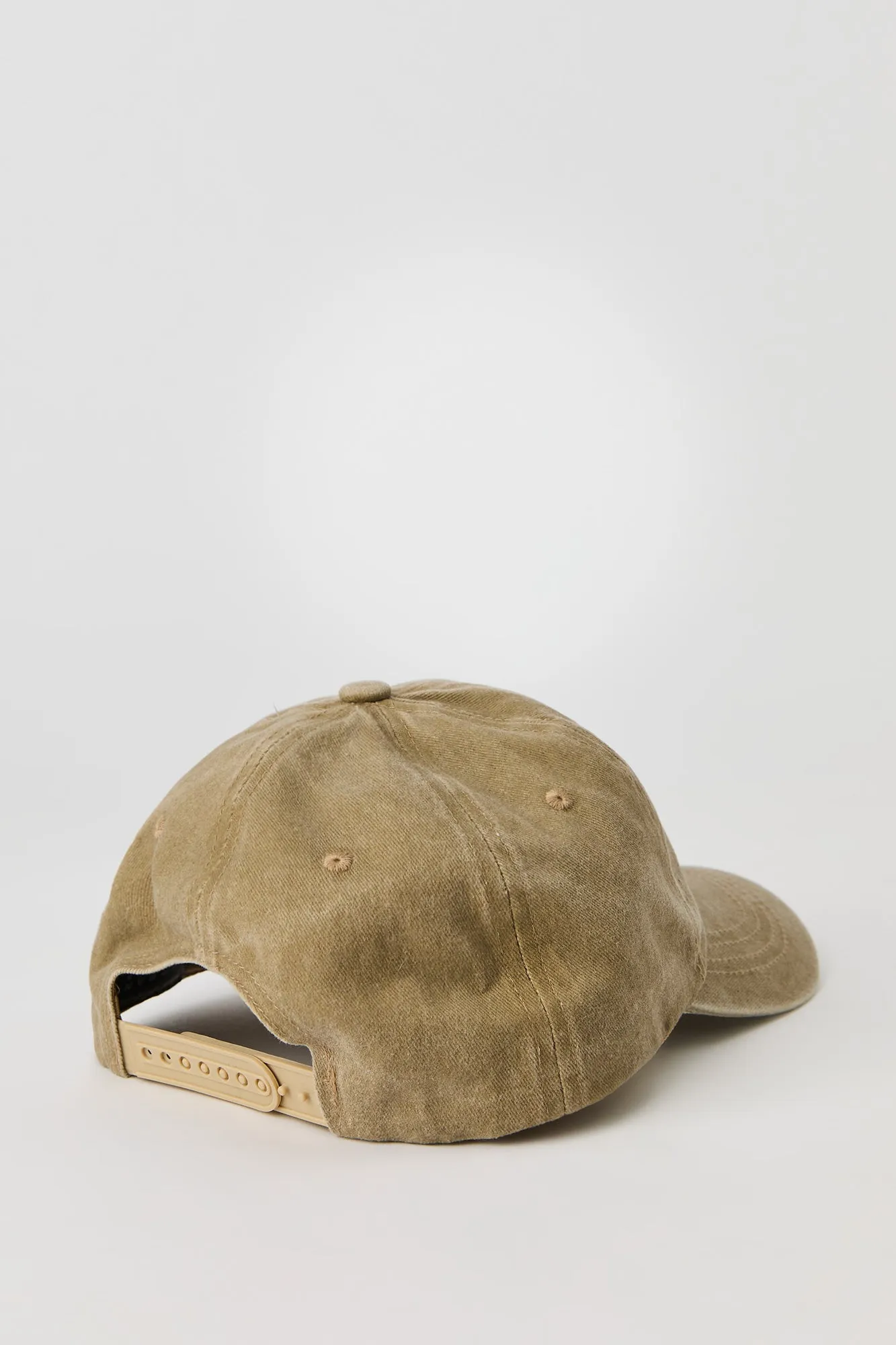 Embroidered Washed Baseball Hat