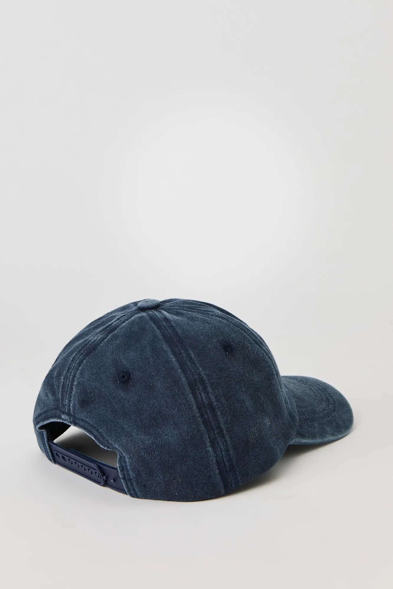 Embroidered Washed Baseball Hat