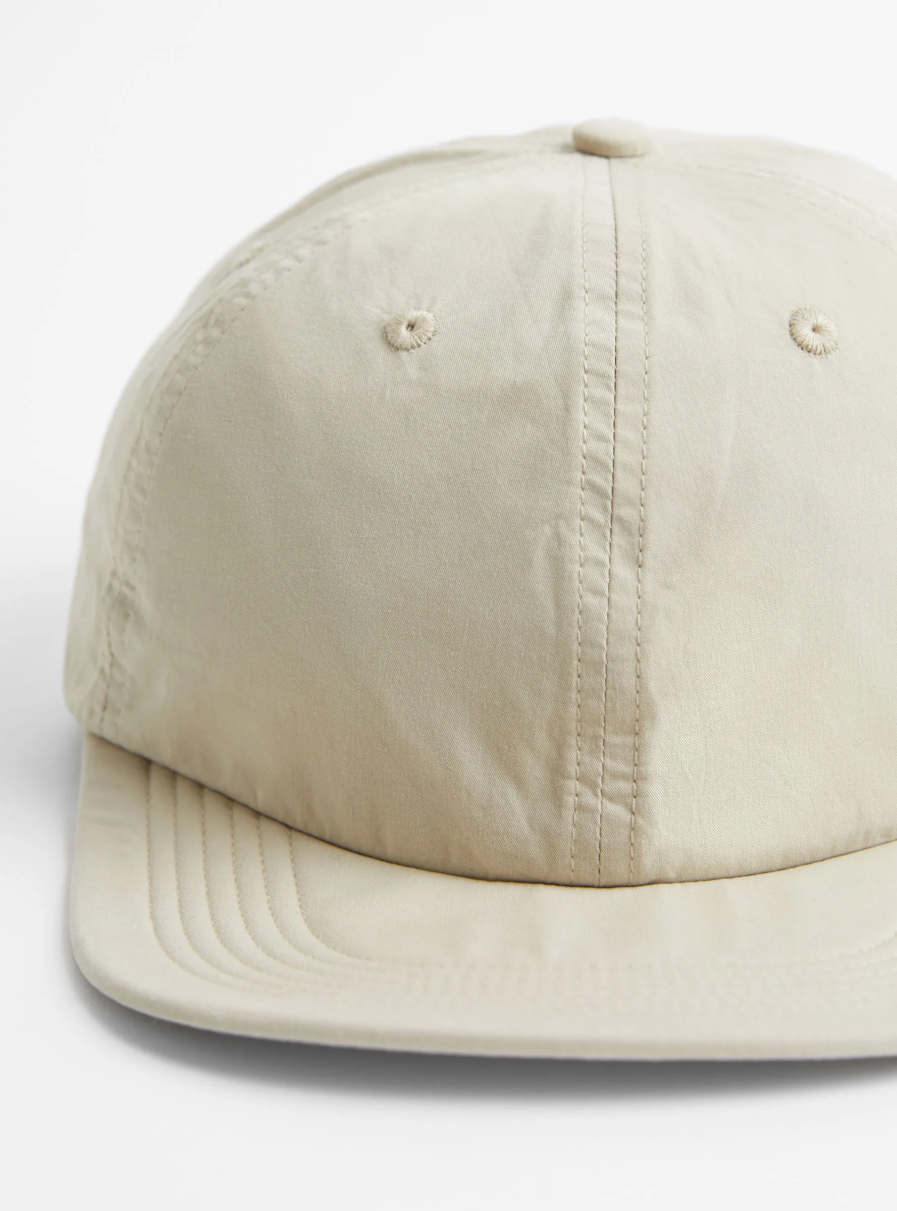 Light Baseball Cap Off Khaki