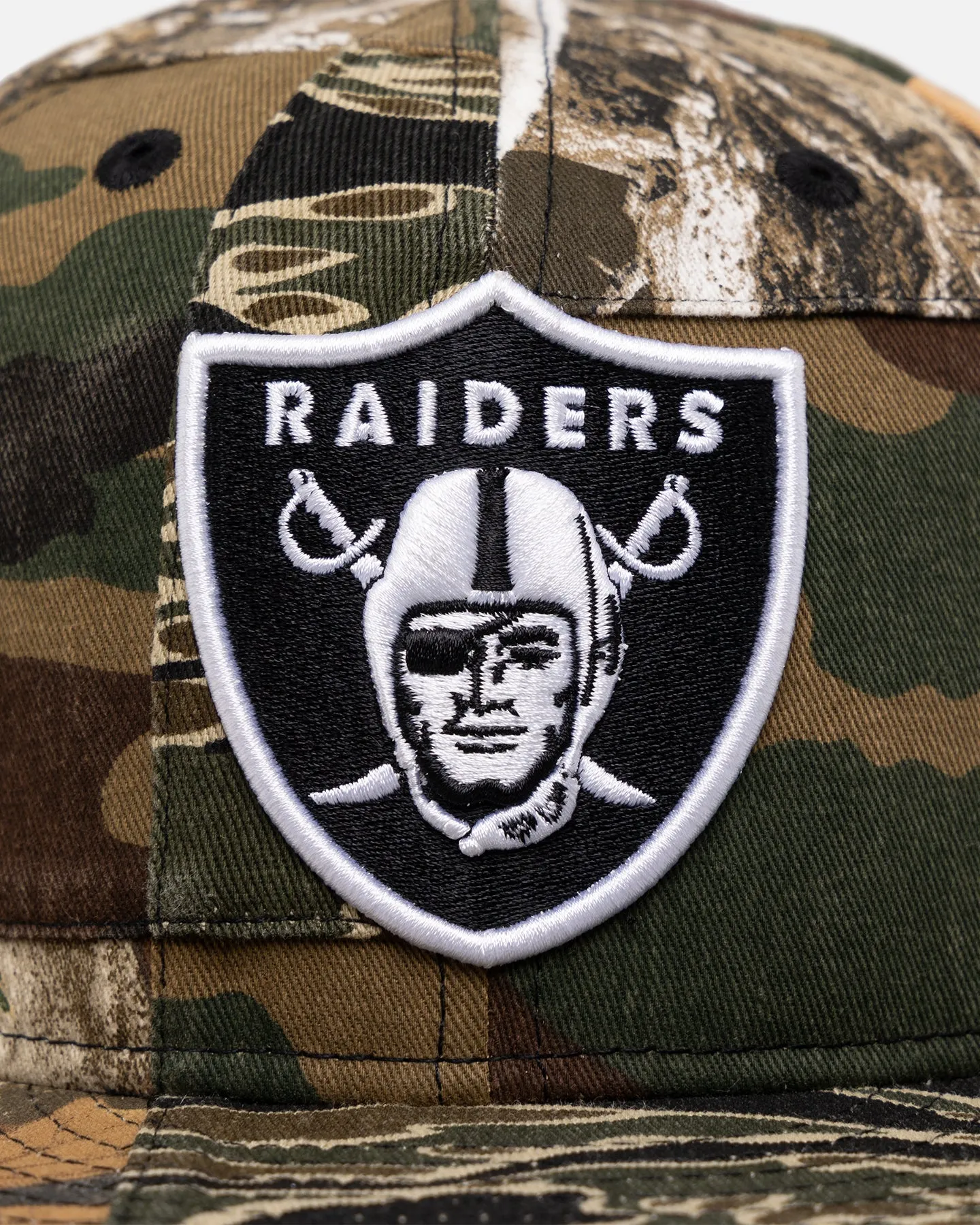New Era Las Vegas Raiders 'Patchwork Camo' 59FIFTY Fitted Woodland Camo