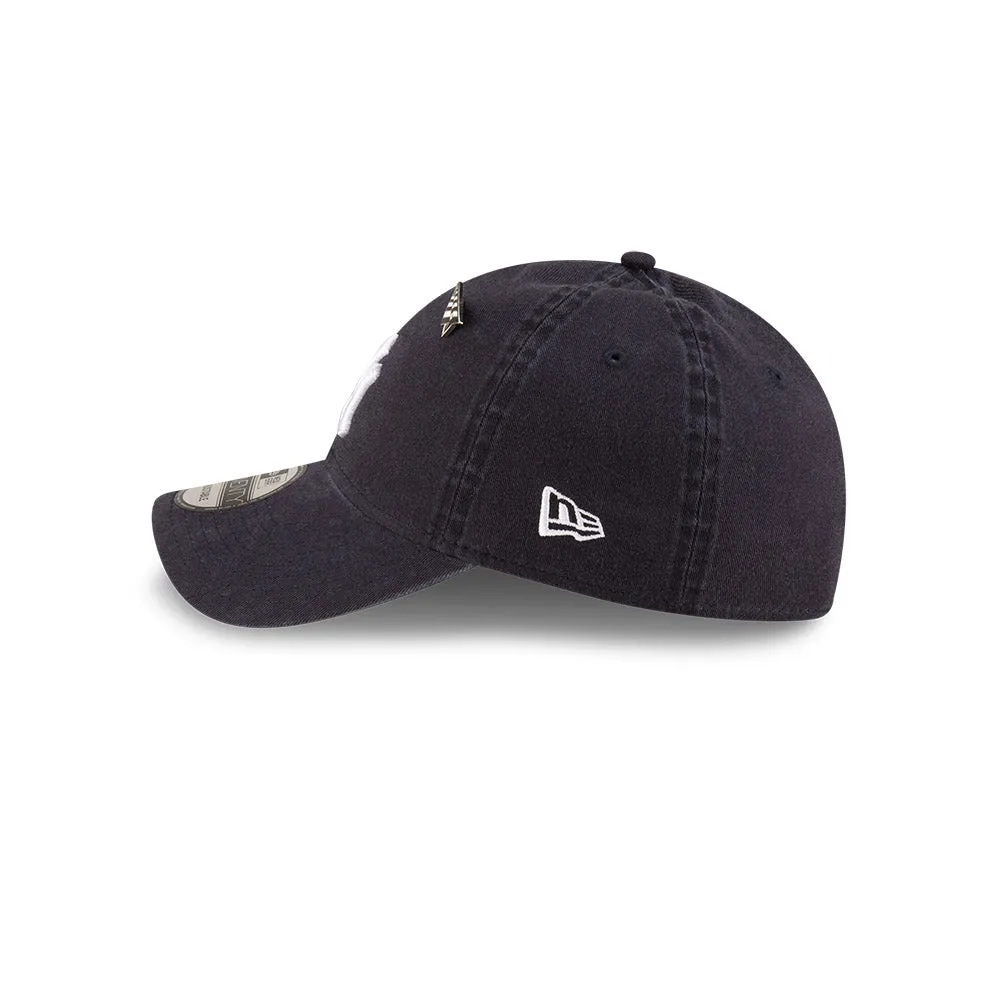 New York Yankees Paper Planes 9TWENTY Cloth Strap